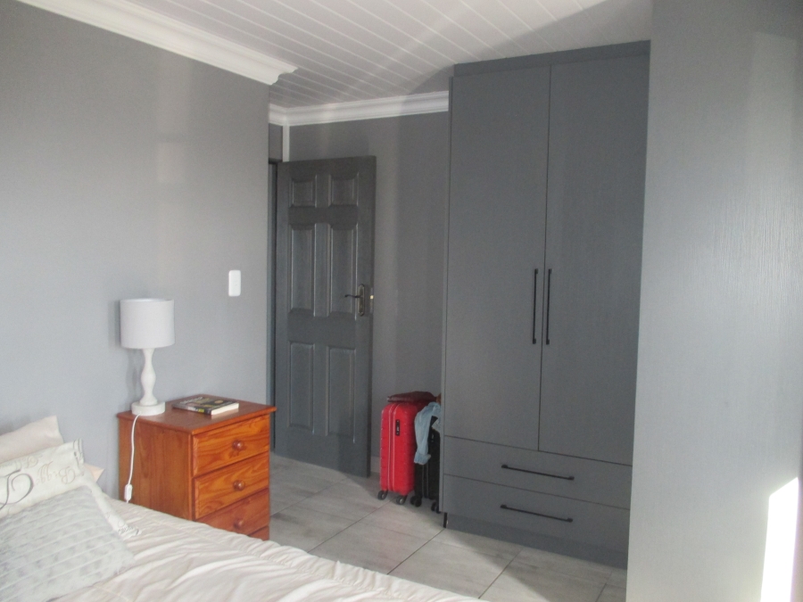 2 Bedroom Property for Sale in Dana Bay Western Cape